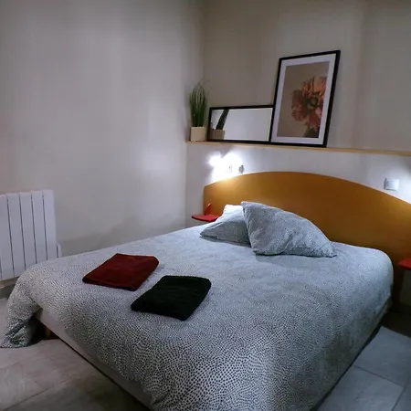 Confortable T2 - 1 A 4 Pers- Wifi Apartament *