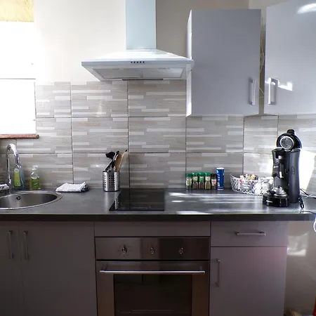 Apartament Confortable T2 - 1 A 4 Pers- Wifi