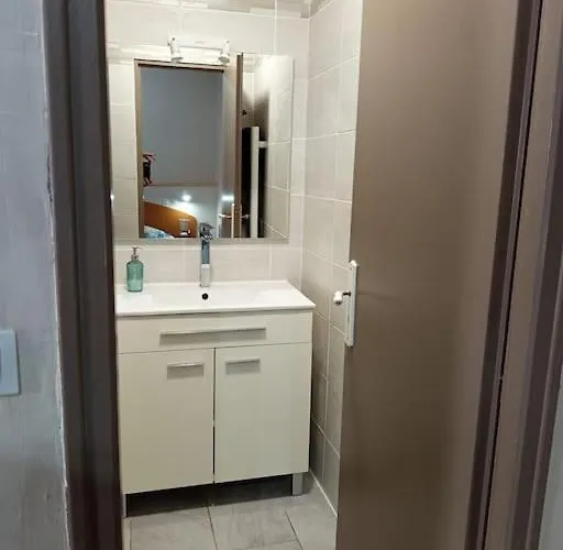 Confortable T2 - 1 A 4 Pers- Wifi דירה Beguey