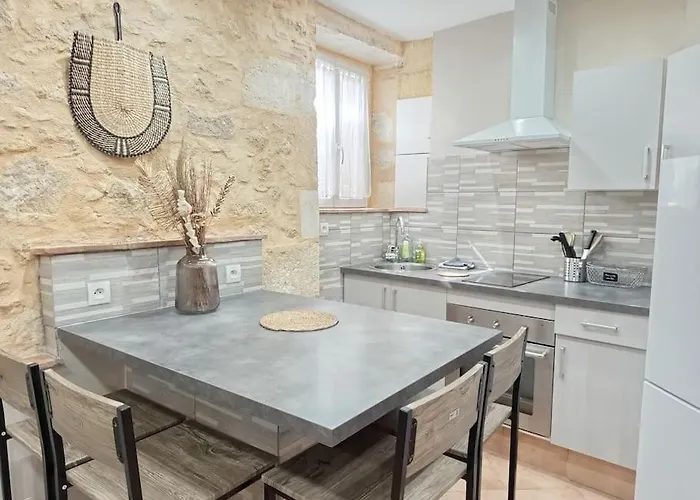 Confortable T2 - 1 A 4 Pers- Wifi דירה Beguey